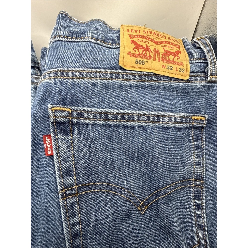 Levi Jeans 505 Size W32 L32. TWO PAIR! Straight Leg. Y2K Vintage. - Picture 3 of 14